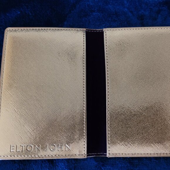 Elton John Farewell Tour Passport Holder - Picture 3 of 5